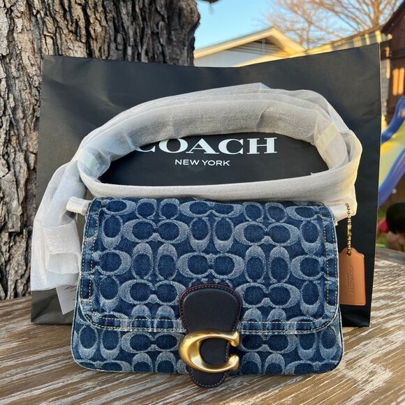COACH Bag CA105 Soft Tiger Stripe Shoulder Bag Handbag - Picture 1 of 10